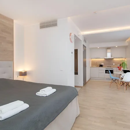 8era Business Executive Rotermanni تالين