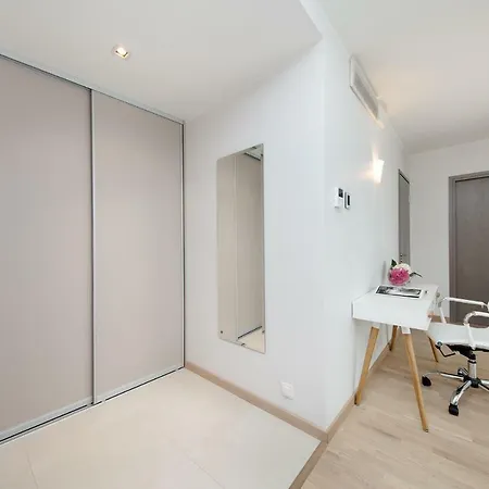 Apartmán 8era Business Executive Rotermanni *
