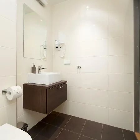 Apartment 8era Business Executive Rotermanni