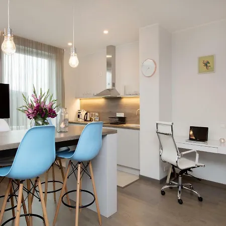 Apartment 8era Business Executive Rotermanni