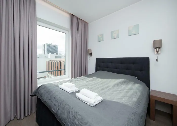 8era Business Executive Rotermanni * Reval