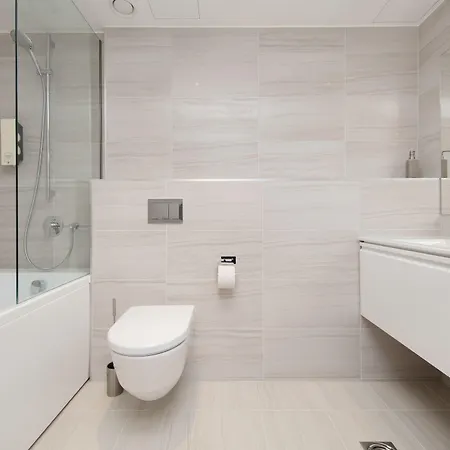 8era Business Executive Rotermanni * Таллин